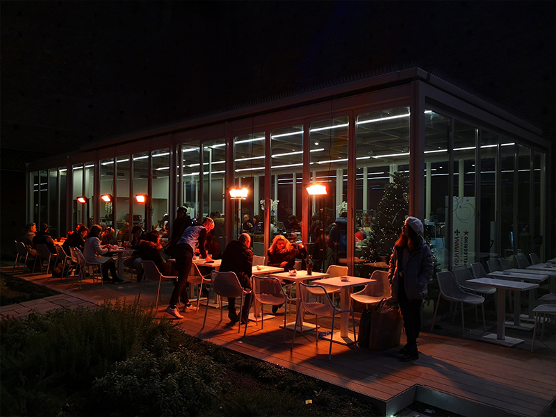 PerinelliF's tweet image. Devi aumentare i posti a sedere nel tuo locale ?
Ferramenta Perinelli ha la soluzione.. Lampade a infrarossi riscaldanti ♨️
Passa in negozio a sentire il calore..☀️

 .
.
.

perinelliforniture.it
centrochiaviperinelli.it

#perinelliforniture #peschieradelgarda…