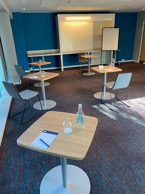 Need a meeting room ? Free Wifi &amp; Parking &amp; all day Coffee/Tea. Availability this week call 01302 314100 from £25.00 #meetings #doncastersigreat