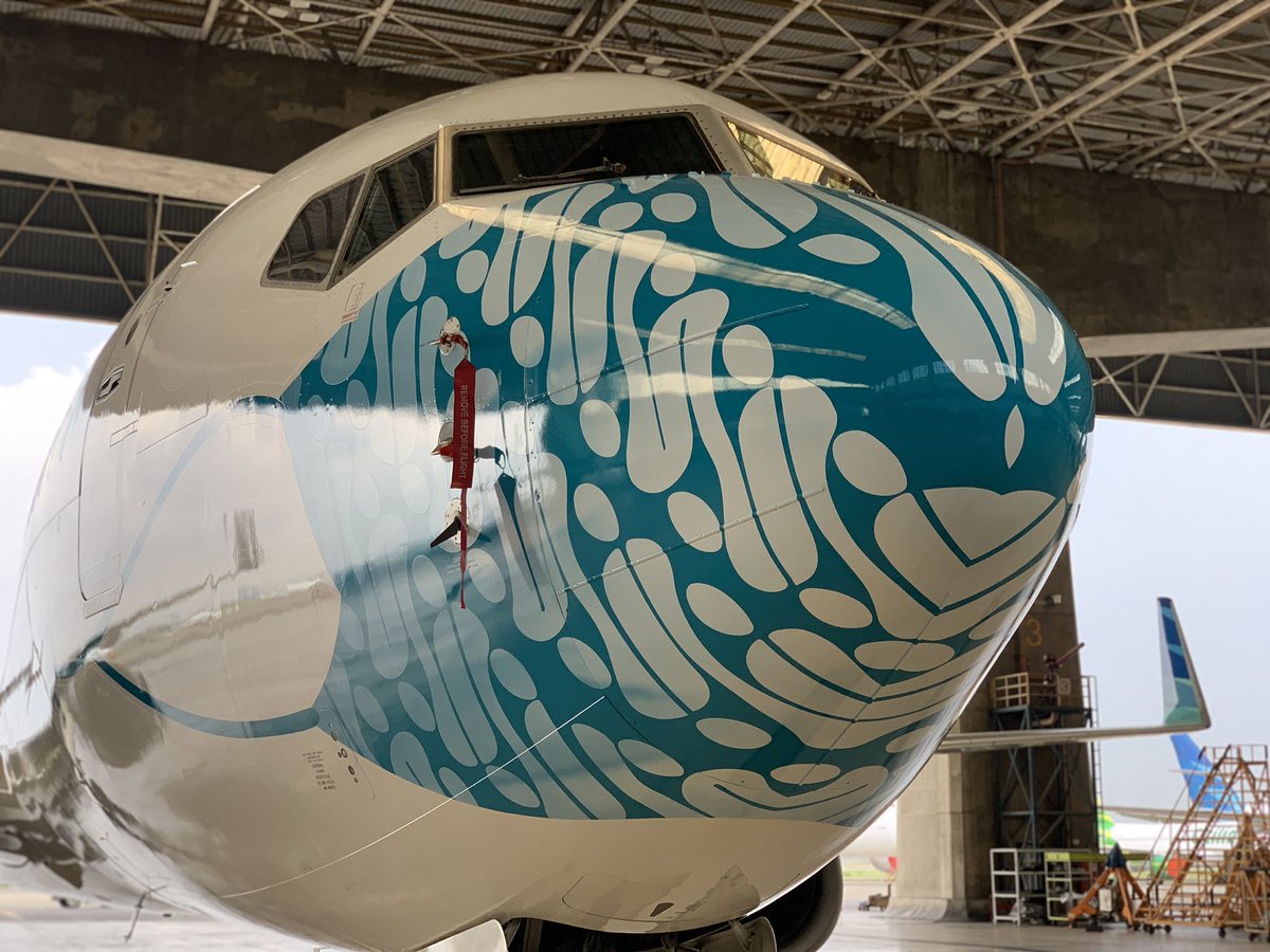 IndonesiaGaruda's tweet photo. 20 Oktober 2020. Inilah desain pemenang fase ke-2 dari kompetisi #FlyYourDesignWithGA karya Helena Calista dengan konsep “Terbang Tinggi dan Tetap Terlindungi” #AyoPakaiMasker #GALiveReport @GMF_AeroAsia https://t.co/sj0RAibEh7