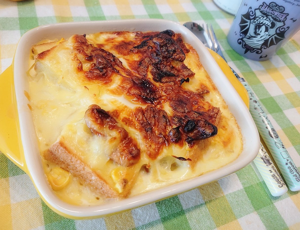 近藤佳奈子 今日のお昼は パングラタン クノールのコーンクリームスープを使うレシピで作ってみました 粉末コーンスープと玉ねぎ ベーコン 玉子と食パンだけで作れちゃう 簡単で 美味しかったです お昼ごはん こん飯 T Co Xuvnwunsjb