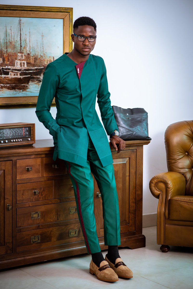 senyofoli's tweet photo. #EXCLUSIVE from the #MARTYRSOFAFRICA collections by @senyofoli 🇬🇭...Order now #discount still available.   #handmade #madeinGhana #FromHome #vogueteam #VogueChallenge #etsy #pinterestuk #vintage  #yoox  #thefader #londonist #outtheboxuk        #Mensfashion #menswear https://t.co/dSfjagLAdI