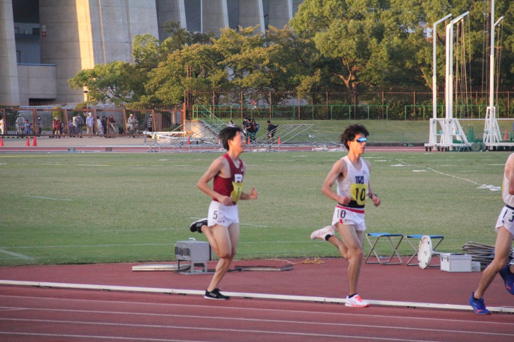 立命館大学陸上競技部 長距離ブロック 第97回関西学生陸上競技対校選手権大会 結果 m決勝 松嶋陸 2 32 12 07 14着 森田健太郎 2 32 27 50 16着 安東竜平 2 33 06 11 19着 応援ありがとうございました 立命館大学 97関西ic T Co