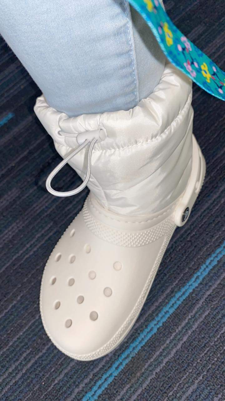 Lemon pepper steppers crocs sales