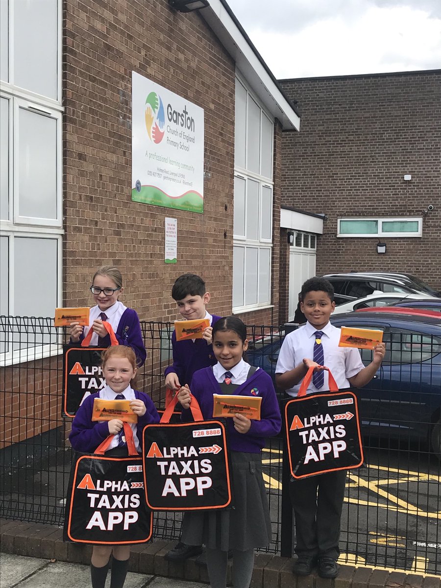 AlphaTaxis's tweet image. Nice to meet pupils ⁦@GarstonCE⁩ this morning where we gave out stationery sets and bags for life #garston #southliverpool #alphataxis #liverpool