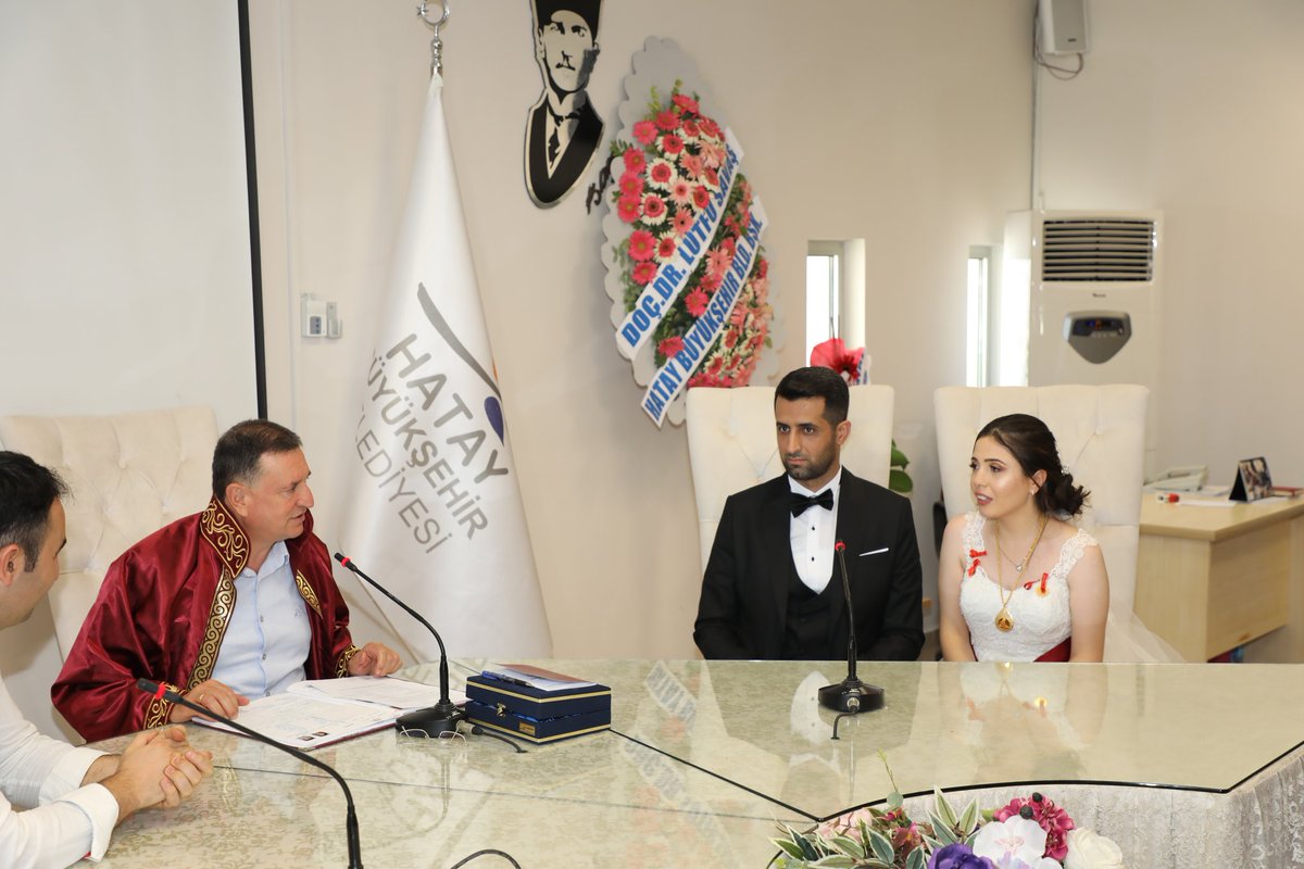 Lütfü Savaş