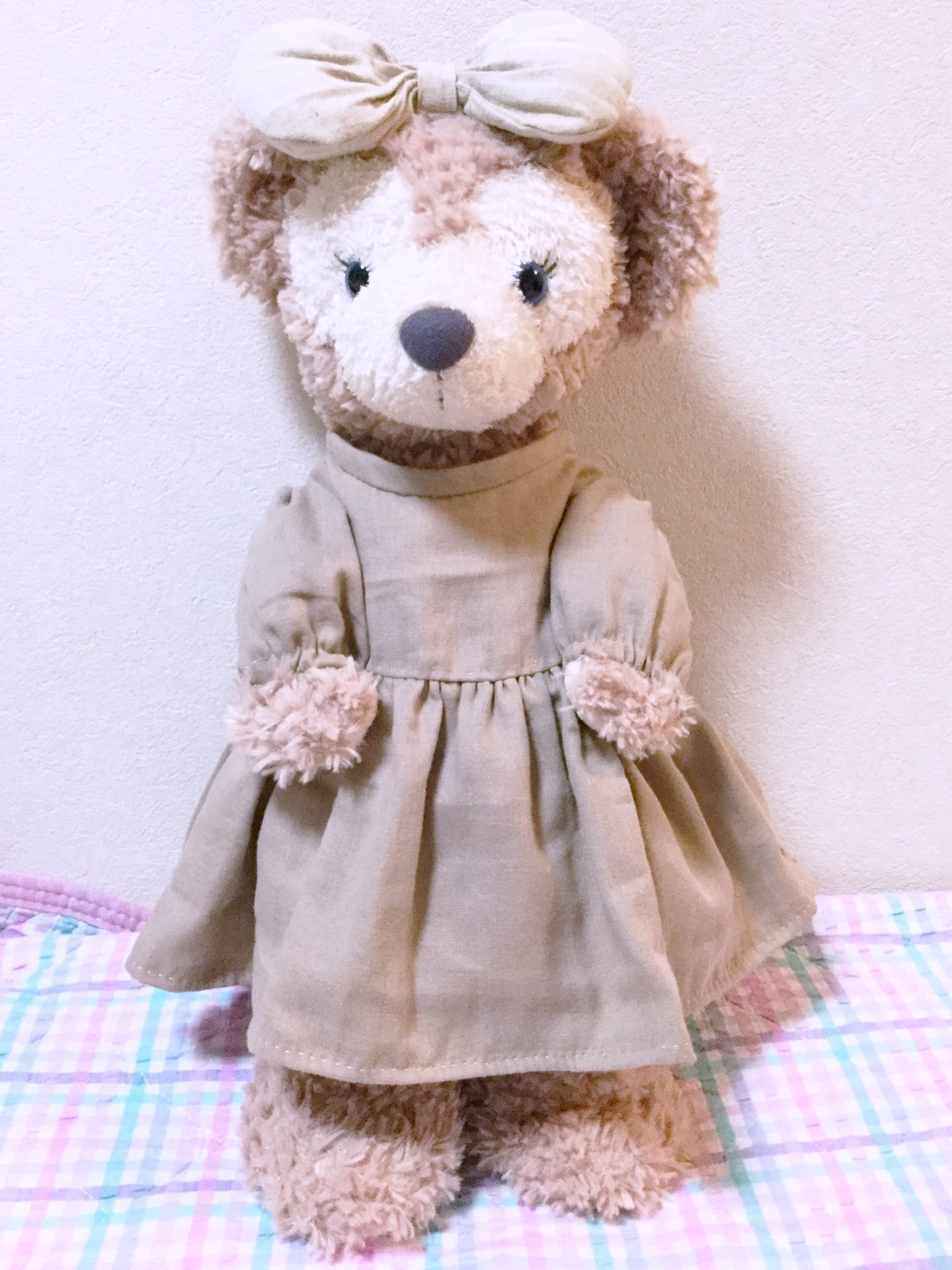 さとうかな シェリーメイにワンピースを作りました 手縫いです デザインは 小さな子どもの褒められ服 より カヌレワンピース を目指して 型紙は Cotoro Net 様のサイトを参考に作りました 生地はトーカイのエクレールダブルガーゼを使用しています さとうかな シェリーメイにワンピースを作りました 手縫いです デザインは 小さな子どもの褒められ服 より カヌレワンピース を目指して 型紙は Cotoro Net 様のサイトを参考に作りました 生地はトーカイのエクレールダブルガーゼを使用しています