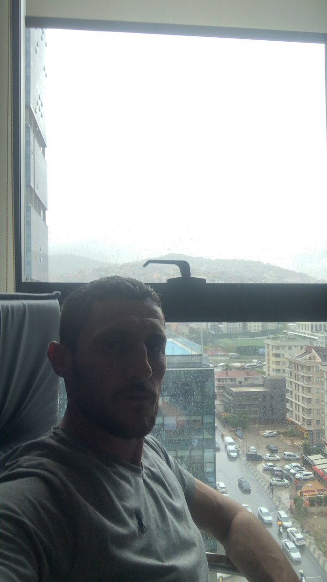 Benim çıkarsız yaşantım sizin menfaat terazinizi bozar!!!!