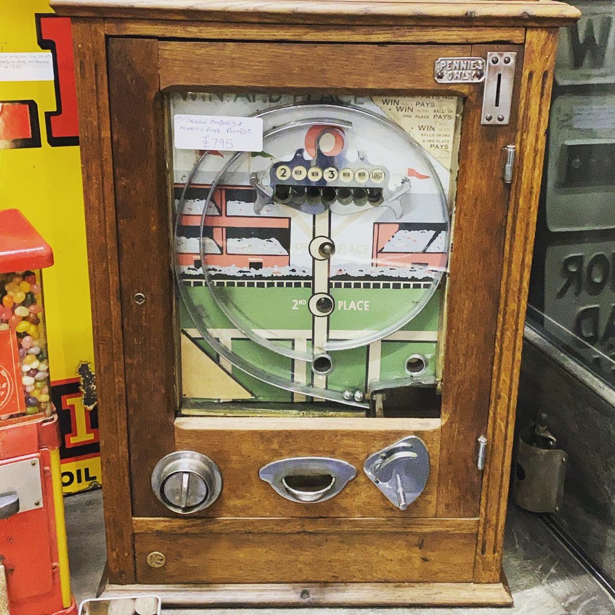 Our dealers are forever refreshing stock with exciting items like these arcade games. #pennyarcade #pennygames #fairgroundgames #pushpenny #astraantiquescentre #hemswell #lincolnshire https://t.co/sqxNoMME2h