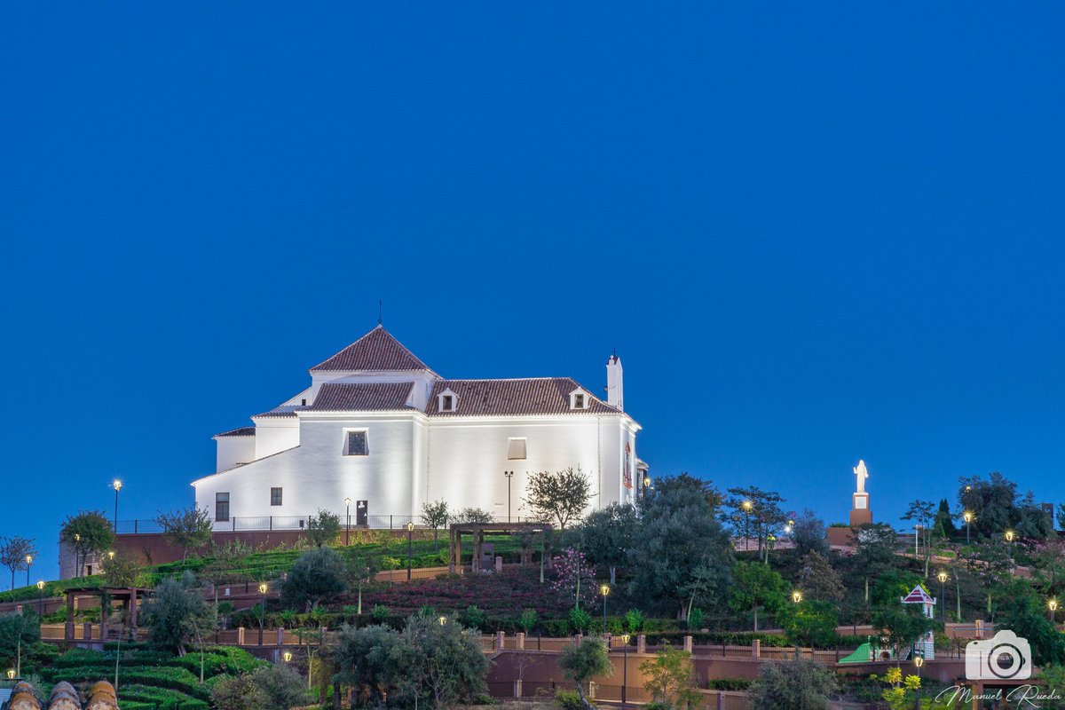 📍Vélez-Málaga
#malagademisamores 💜💚💐💜💚
📸  @ZappaplayZappa
#Malaga #andalucía #spain