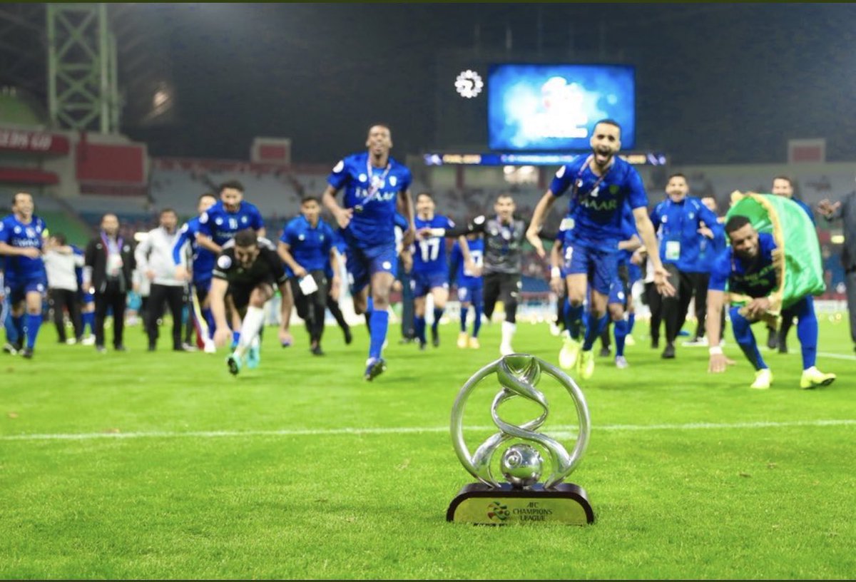 24 نوفمبر
هالييوم يصنف بـ اجمل يوم في تاريخ الهلاليين💙