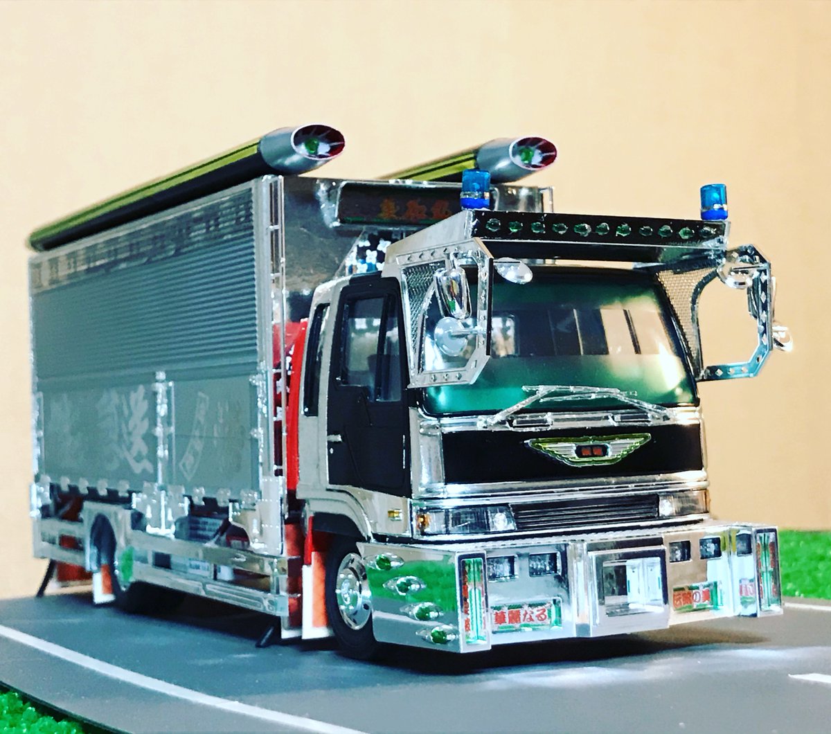 したたん パトランプ載せてみた 美加丸 プラモ パトライト T Co Qbnws62gu0 Twitter したたん パトランプ載せてみた 美加丸 プラモ パトライト T Co Qbnws62gu0 Twitter