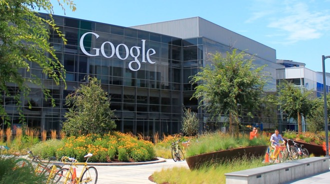 appleinsider's tweet photo. The U.S. Department of Justice will be filing an antitrust lawsuit against #Google on Tuesday, accusing the tech giant of abusing its search dominance to become a "gatekeeper" to the Internet. https://t.co/vq5xNnp5zO https://t.co/mFgYYhKP6v