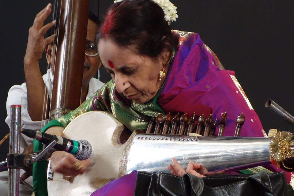 13/n #SaraswatiDarshan  #सरस्वतीदर्शनVid.  #ZarinDaruwala ji (9 Oct 1946 - 20 Dec 2014), one of the finest Sarod player of India, an outstanding musician who also significantly contributed in bollywood, received several honours including  @sangeetnatak &  #DadasahebPhalke award 