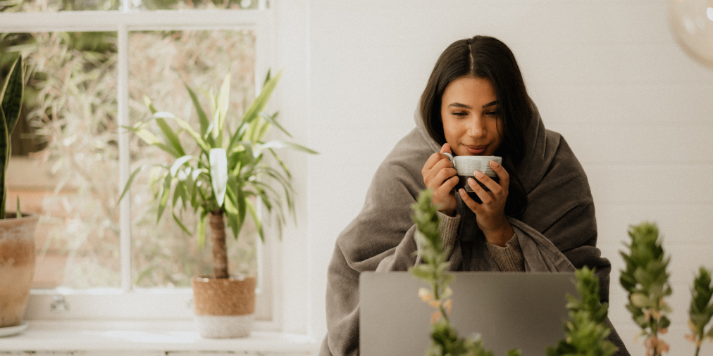 #giveawayweek
If you don’t spend your #WFH Fridays cocooned in a velvety heated throw, you’re doing it all wrong.
To WIN a FREE throw:
1. Follow @dreamlanduk on Instagram
2. Tag a friend below
Winners announced at the end of the month!