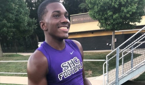 EDGYTIM's tweet photo. Watch List: Springfield @SHGCyclones 2023 WR @ke5hon_2023 Leshon Singleton made an impact at the varsity level in 2019 and is a name to watch for the Cyclones this spring https://t.co/tnNIBbeGsP https://t.co/tzGHTyAbtO