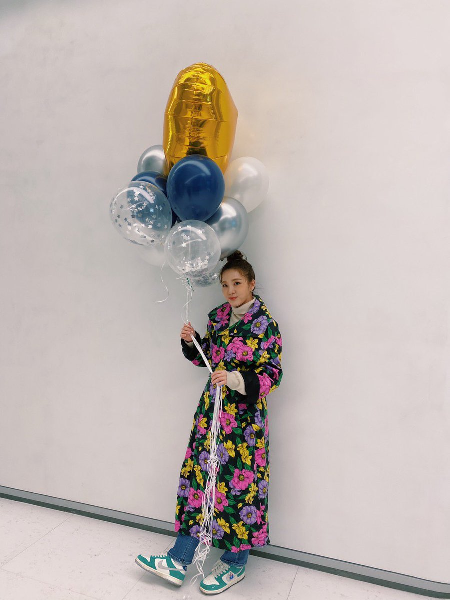 krungy21's tweet photo. 🎈💕🌟 https://t.co/UZAPUs9xlw