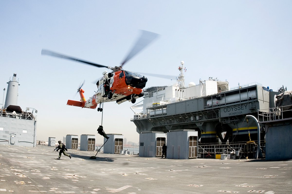 #TravelTuesday brings us to Maritime Safety and Security Team Los Angeles/Long Beach. Follow along on #Instagram this week to learn about this highly specialized, rapidly deployable team. instagram.com/uscg