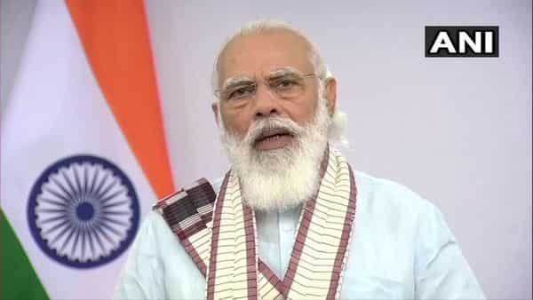 GrvKler's tweet image. हाथरस पर अभी भी दो शब्द मुँह से नहीं फुटे सस्ते #SantaClaus ने।
#ModiAt6PM