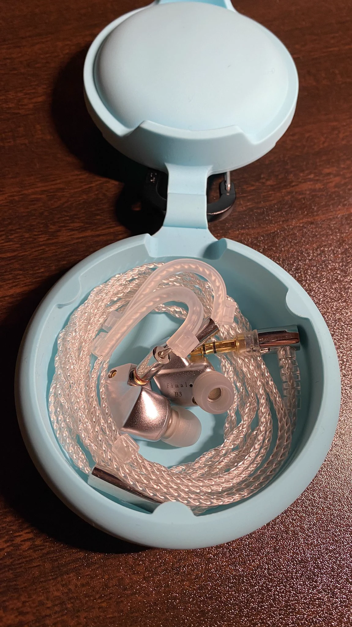 @UmeBC もう有線でよくね 