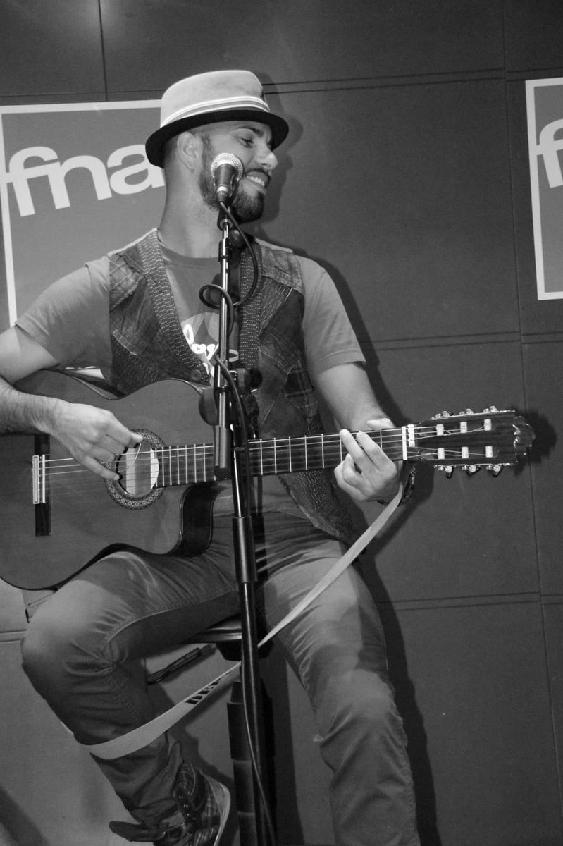 Después de unos cuantos años de esta foto... Y con ganas de volver a escucharte, felicitarte por tu cumpleaños y que sigamos haciéndolo por muchos años más!!! 😘😘😘 <a href="/ivanplusa/">Iván Torres</a>