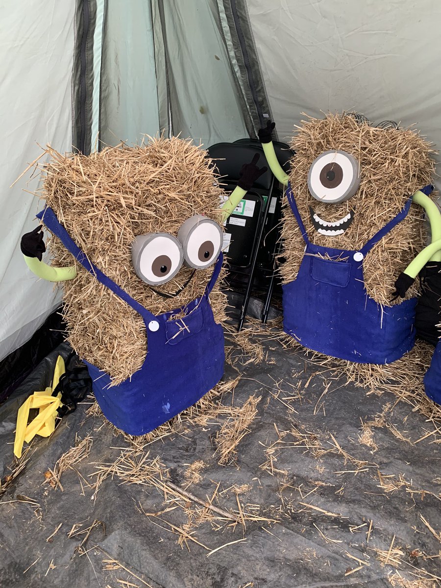 Jemma (@jemmacliford95) on Twitter photo <a href="/AvenueScarecrow/">Scarecrow.Avenue</a>
<a href="/amandabland/">Amanda Bland</a> <a href="/Stitchability1/">Stitch Ability</a> <a href="/StitchDifferent/">A Stitch Different</a>
Team effort to create straw versions of Bob, Stuart and Kevin from Minions <a href="/AvenueScarecrow/">Scarecrow.Avenue</a>
<a href="/amandabland/">Amanda Bland</a> <a href="/Stitchability1/">Stitch Ability</a> <a href="/StitchDifferent/">A Stitch Different</a>
Team effort to create straw versions of Bob, Stuart and Kevin from Minions