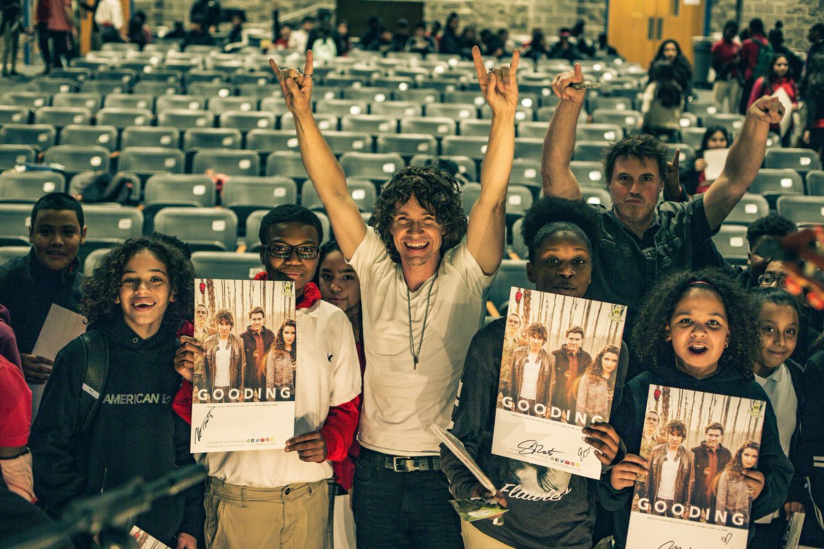TIME IS RUNNING OUT!  #Teachers register your students for a FREE special virtual student concert Funding the Future GOODING on Friday, Oct 23 starting at 1pm.  Includes a special program on #college funding.  Perfect for high school #students.  ow.ly/3vPD50BtvLs