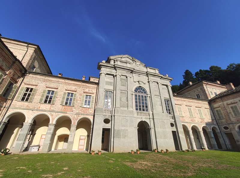 Le #GiornateFAI d'Autunno si tingono d'Europa. 🇪🇺
Il 24-25 ottobre sarà visitabile anche il Castello Reale di Valcasotto (Garessio, CN), uno dei luoghi aperti in collaborazione con <a href="/europainitalia/">UE in Italia</a>.
Scopri di più: bit.ly/CEperGFA2020
#ricordiamocidisalvarelitala #fondoambiente