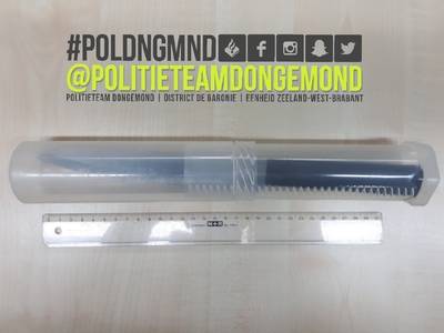 Drie jongens van 15 en 16 opgepakt voor overval, één van hen had een groot mes bij zich..