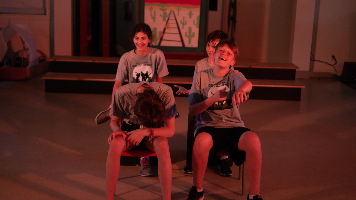 manartsc's tweet photo. Did you miss out on our first round of after school classes?  No fear, The MAC is committed to continuing arts classes into next year.  Check out our website now to take advantage of our new programs this winter.
https://t.co/56JvbLizCD
#arts #drama #classes #ottawa https://t.co/RzfXBpXl1J