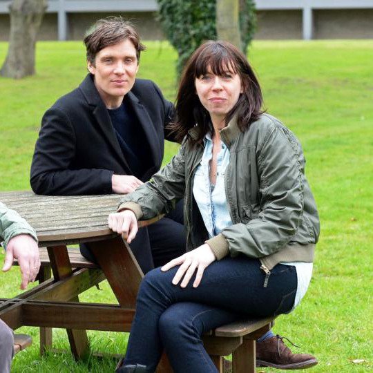 киллиан мерфи и его дети. киллиан мёрфи с женой. ивонн макгиннес. киллиан мёрфи и ивон макгинесс. жена мерфи.