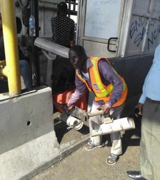 #EndSARS Heavy Shooting At Lekki Toll Gate; many feared dead and injured (Live stream)