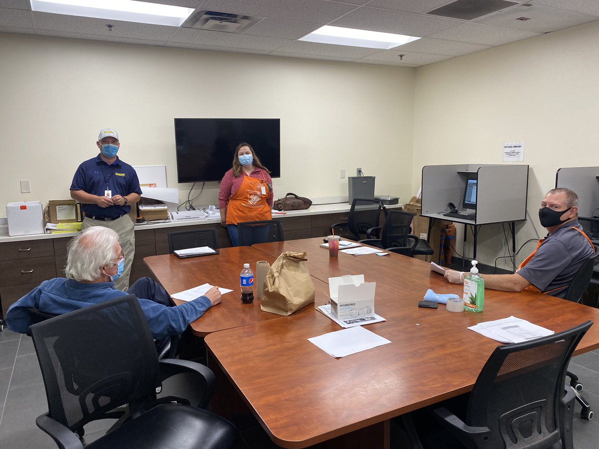 atb6678's tweet photo. A huge thank you to Ashley from the MDO and James from JB Hunt for coming in to give the Golden Ring appliance department a very informative PK!!! We are so grateful for your partnership!! @DParks_THD @KeislingVicky @Alexis_3323 @DodsonAndy @5829Mdo https://t.co/Ywhct0coyZ