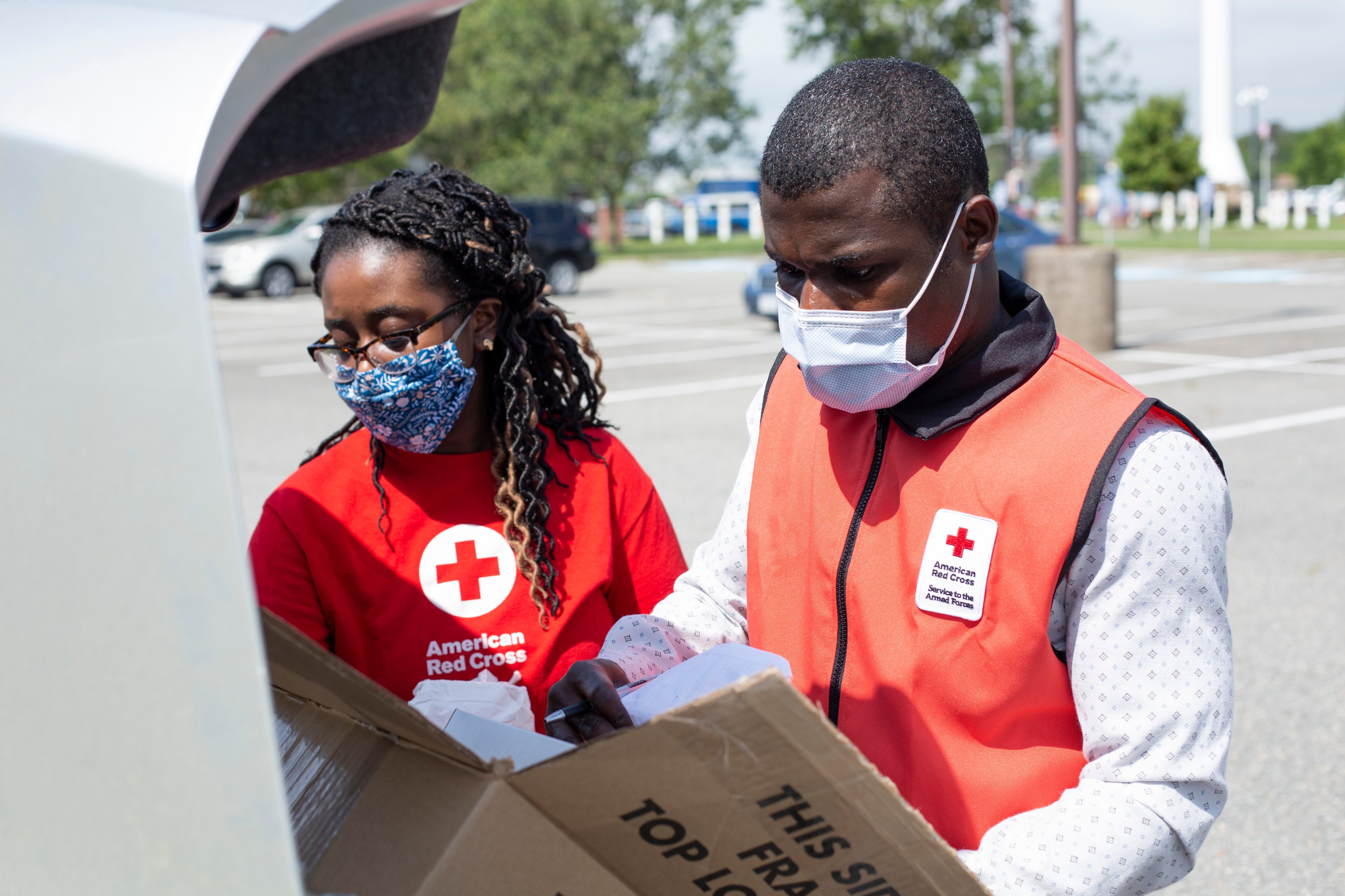 American Red Cross on Twitter: games, toiletries, coffee, puzzles and even ice cream 🍦went into these care packages for veterans at VA hospitals in Thank you, Red Cross volunteers!