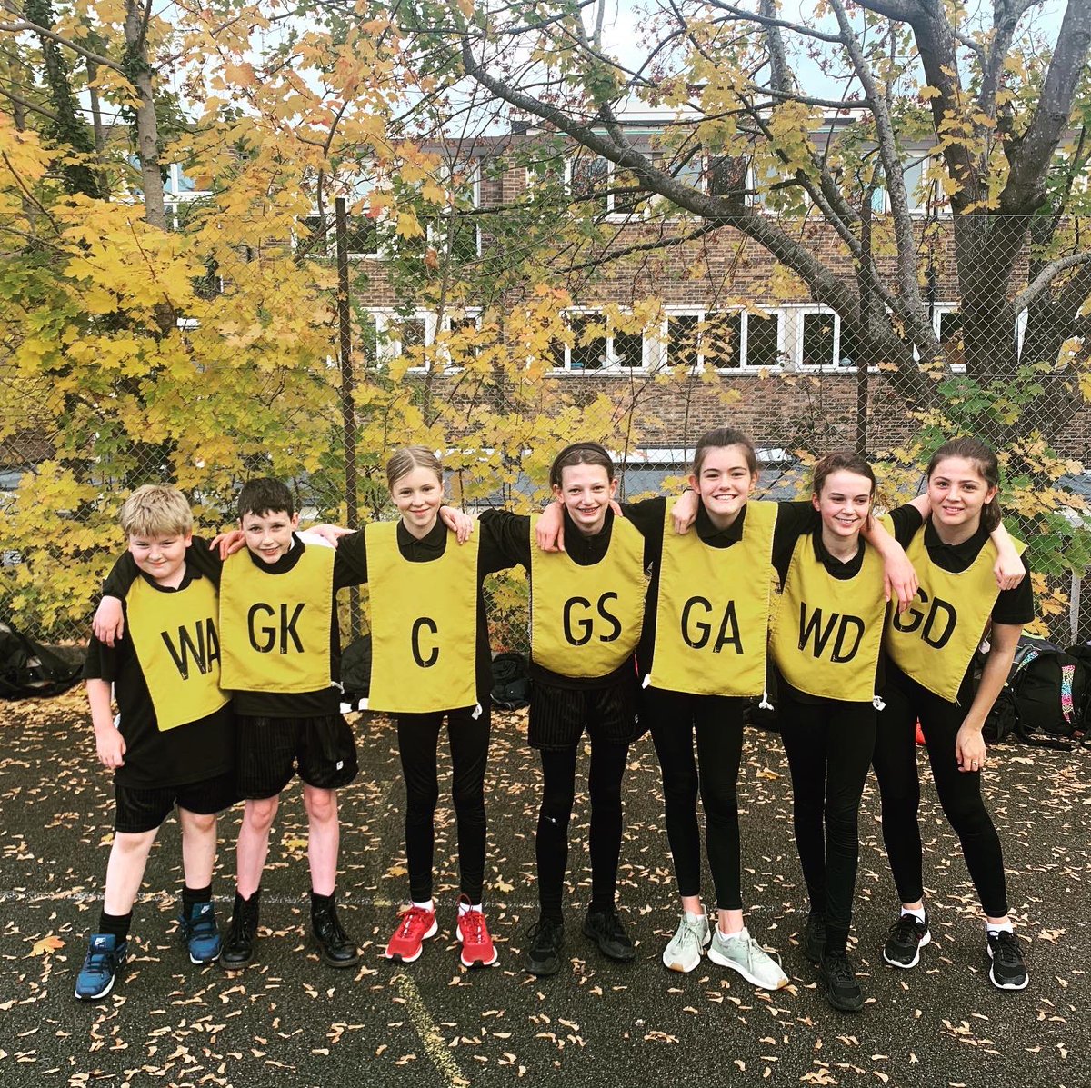 Dorothy Stringer PE tweet media