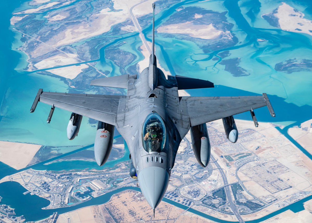 Falcons get thirsty too. ⛽ F-16 Fighting Falcons fly over the @CENTCOM area of responsibility. The F-16 is a compact, multirole fighter aircraft that has proven itself in both air-to-air combat & air-to-surface attack. #ReadyAF #AimHigh