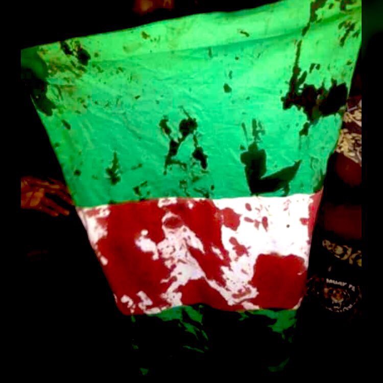 wf_lolade's tweet photo. #EndSARS #EndPoliceBrutalityinNigeraNOW #BuhariHasBeenABadBoy #EndBadGoveranceInNigeria https://t.co/yVXsgR1WRP