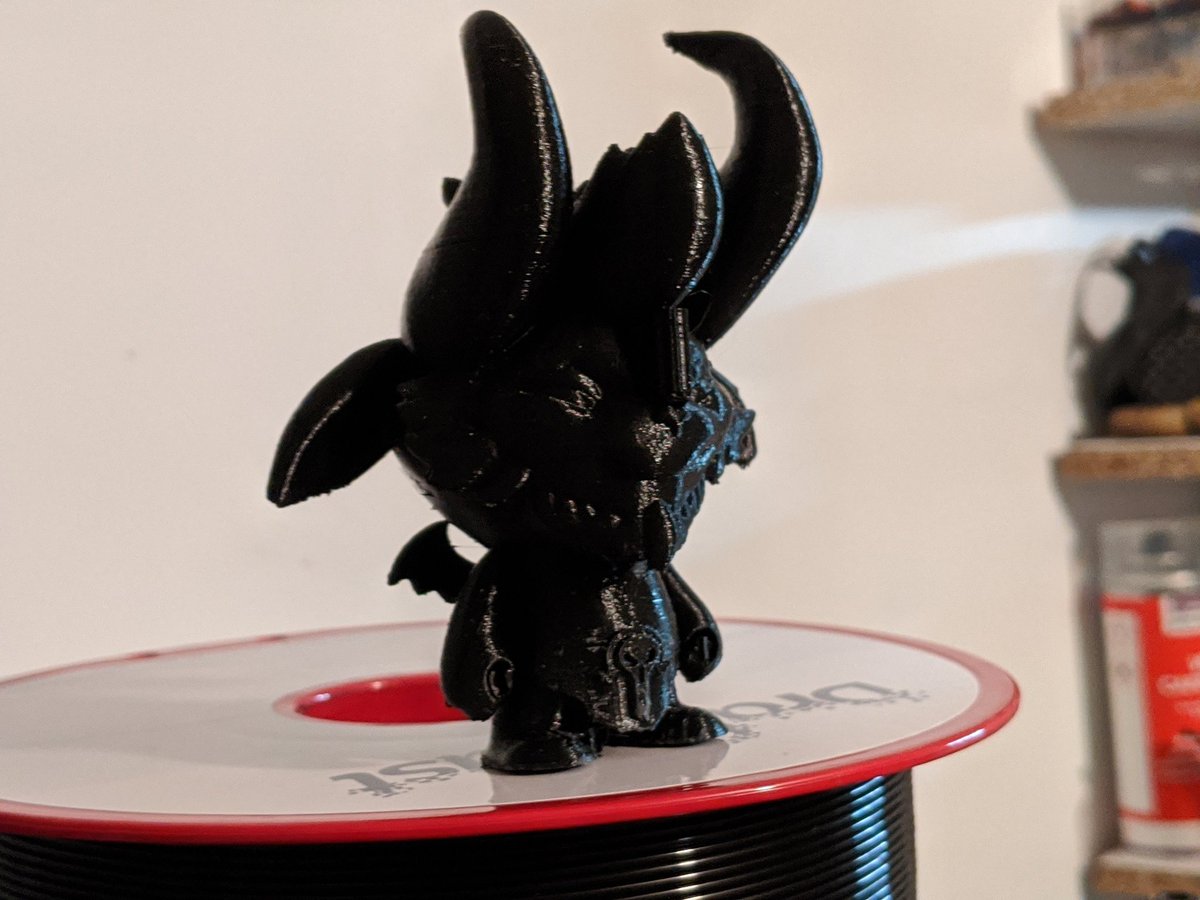 elcp72's tweet photo. Test du filament #Draftplast d'@emotiontech
Un PLA à prix cassé : 14€90 (difficile de faire plus bas à ce prix)
Je rejoins @Maelremrem et @jpgb3232 pour dire que l impression est nickel 👍
Petite figurine de #teemo de #LeagueOfLegends 😎
6h d impression https://t.co/GOX1hApnVr