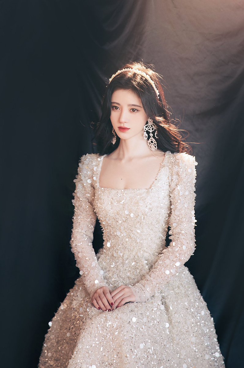 shockoreana's tweet photo. お人形さん超えた美しさ
#jujingyi #鞠婧祎 https://t.co/Z4LG5fwiKG