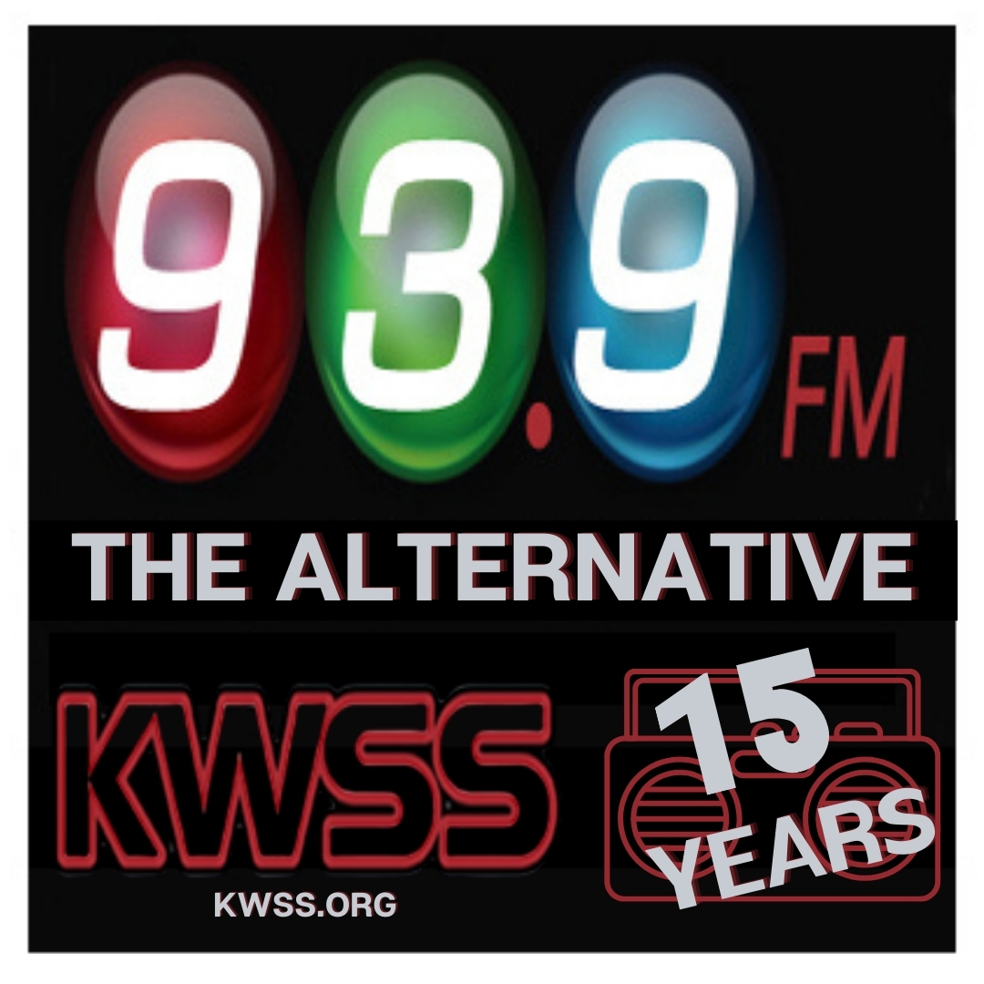 15 years of being on-air in #Phoenix! Pretty big deal for an independent non-commercial station. 11/20 broadcasting LIVE from <a href="/lastexitliveaz/">Last Exit Live</a>! Live streams online from some fab bands: <a href="/JaneNTheJungle/">Jane N' The Jungle</a>  <a href="/lovelikefiction/">Love Like Fiction</a> @SophieDorsten The Frequency Principle #radio #savethedate