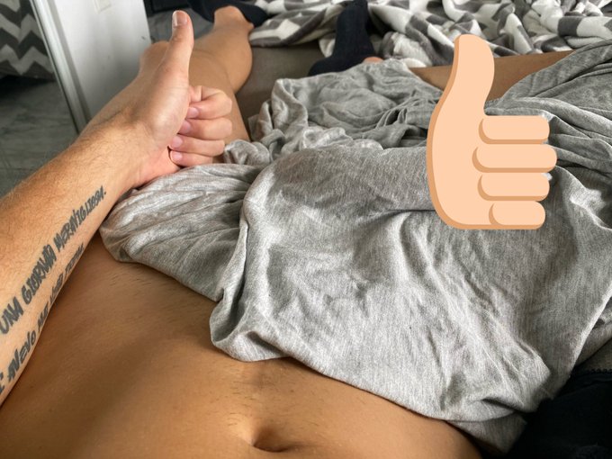 Oh hi good morning.👍🏼 https://t.co/BJ1GFVZCSz https://t.co/EzW6ZD9qvP
