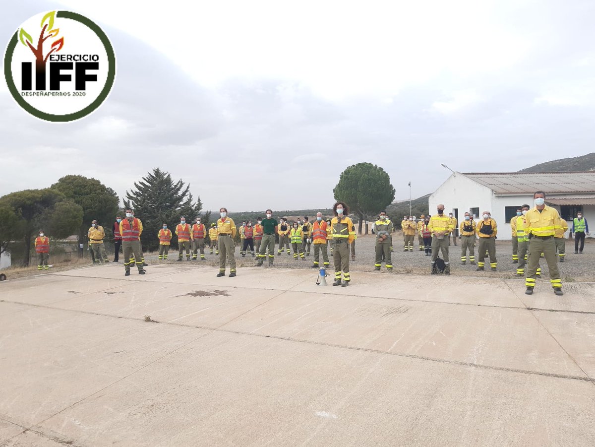 Plan_INFOCA's tweet photo. Finaliza el #EjercicioConjuntoIIFF #Despeñaperros del #ProgramaNacIIFF sobre coordinación entre dispositivos de incendios forestales. Han participado @mitecogob @Plan_INFOCAM @Plan_INFOCA. ¡Gracias a todos! https://t.co/LHUytHVzfq