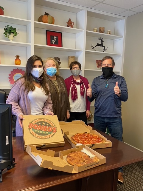 OhioCancer's tweet image. A big THANK YOU to @romeospizzacbus for dropping by with some delicious treats and helping us fuel-up to fight cancer! #PizzaParty #FightCancer #BeALifeChanger #RomeosPizzaCbus