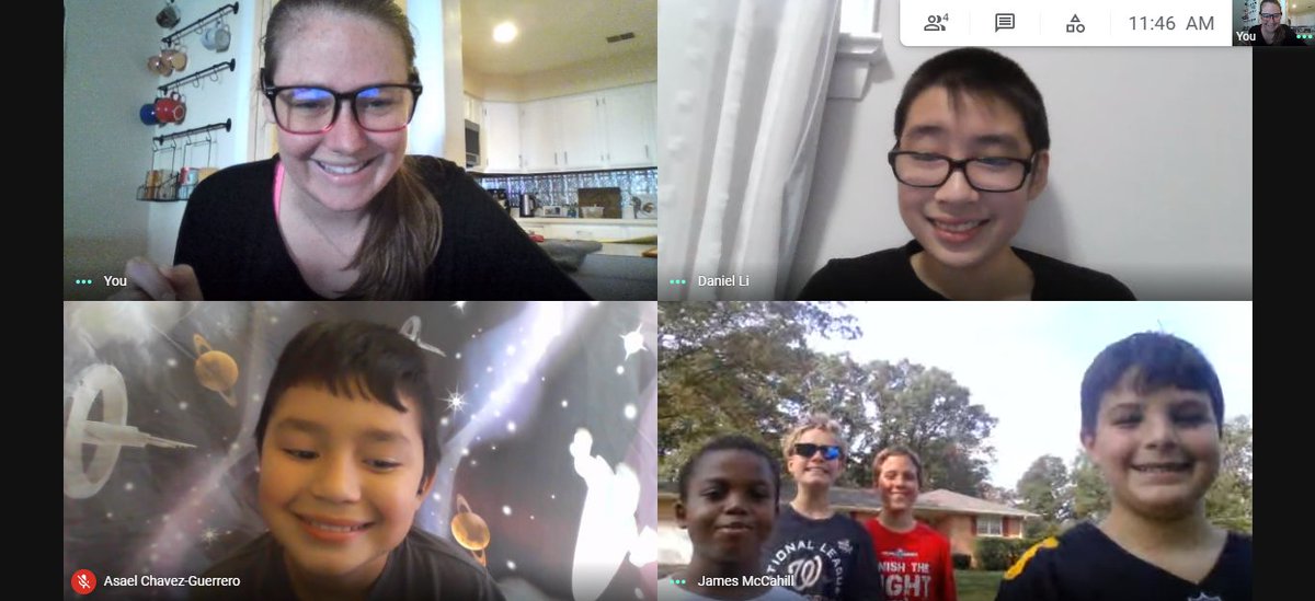 Having an awesome virtual lunch bunch in 6th grade today! <a href="/bushhilles/">Bush Hill Elementary School</a> <a href="/FCPSR3/">FCPS Region 3</a> #FCPS