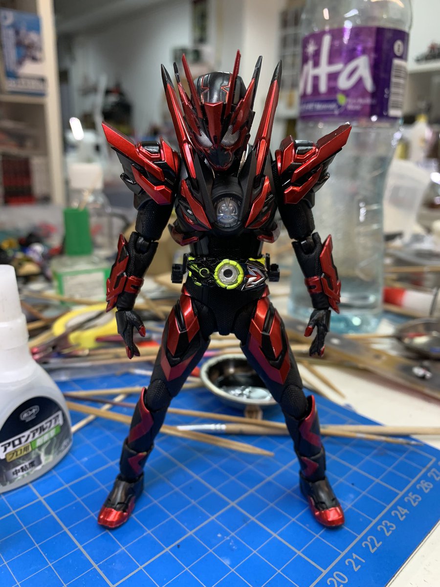 ひかり 虹のわっか Off Na Tviteru 仮面ライダー ゼロワン劇場版限定フォームのヘルライジングホッパーはまだ少しだけ ゼロワン ヘルライジングホッパー 造って遊ぼ ニチアサフィギュア改造部