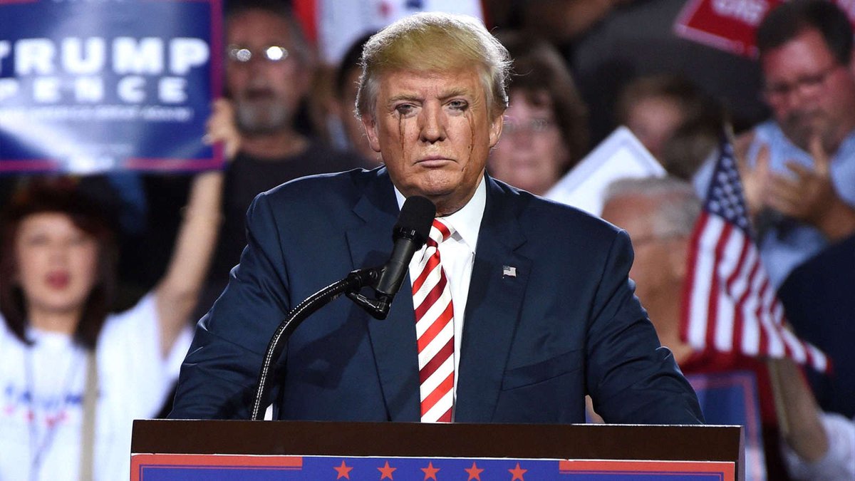 TheOnion's tweet image. From The Archives: Crowd Roars In Approval As Makeup-Smeared Trump Begs Rally To Tell Him He’s Beautiful bit.ly/3dMMefB