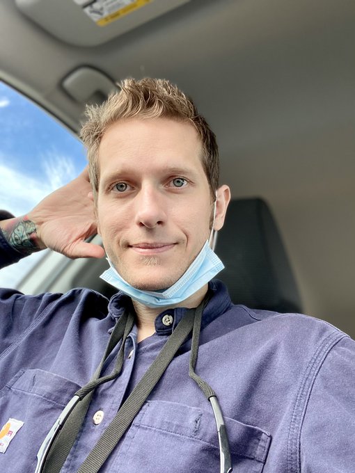 Jus another day, another dollar. All my works clothes are big. Theres literally never anything fire resistant<a href="/tag/art"class="tags"><span>#art</span></a><a href="/tag/new"class="tags"><span>#new</span></a><a href="/tag/paint"class="tags"><span>#paint</span></a><a href="/tag/to"class="tags"><span>#to</span></a><a href="/tag/old"class="tags"><span>#old</span></a><a href="/tag/alchemy"class="tags"><span>#alchemy</span></a><a href="/tag/refurbish"class="tags"><span>#refurbish</span></a>