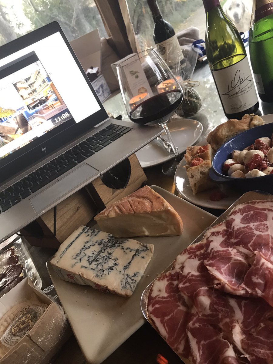 PaulVinten's tweet photo. #BCOvirtualAwards Cheers ! Best of luck to everyone https://t.co/35QnA7eTGn