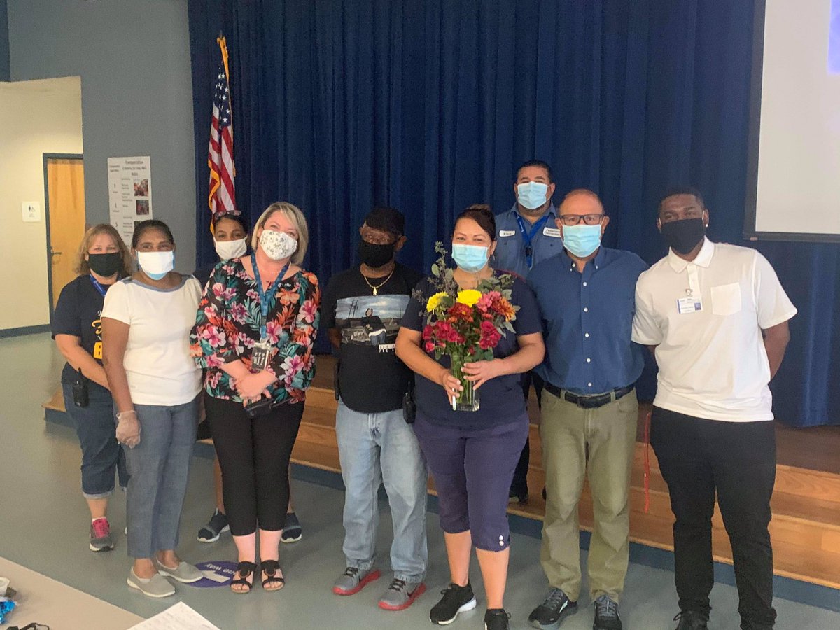 jl_justice1's tweet photo. Congratulations Mrs. Libby and Ms. Mosteiro! Our @FES_Mustangs Teacher and Employee of the Year!!! @LibbysLearners @IRCSchools https://t.co/O6k1Z3IIzv