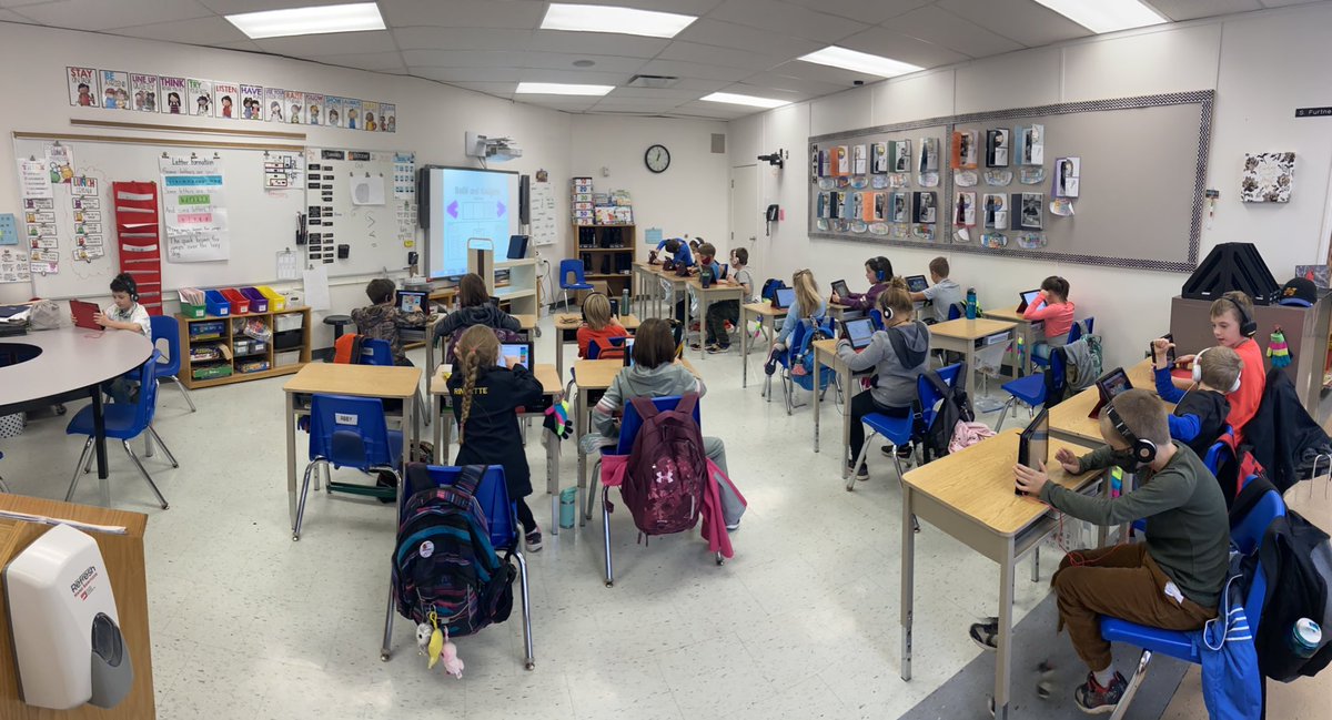 FurtneyUTES's tweet photo. On “Technology Tuesday,” we play Math Prodigy! #mathisfun #timetobattle https://t.co/Z6YwRdf8Mi