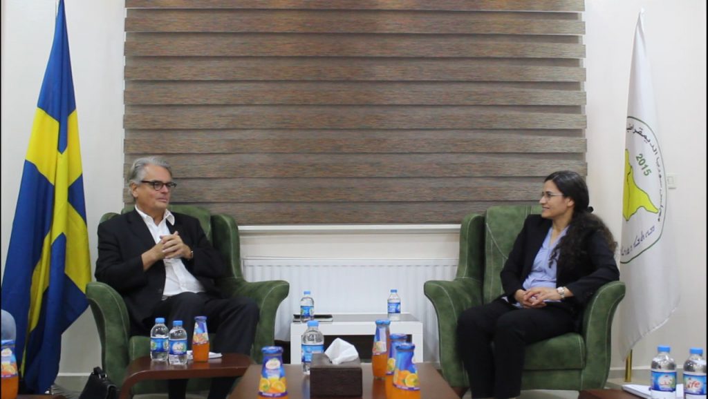 The #Swedish Foreign Ministry delegation discusses with the “#SDC” the efforts of the political settlement in #Syria. Link : m-syria-d.com/en/?p=2774